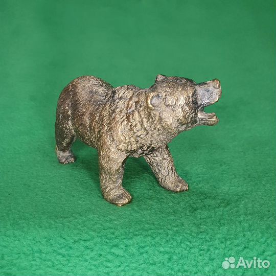Фигурка бронзовая Медведь