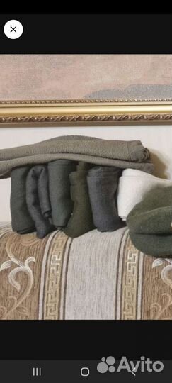 Военные головные уборы и кашне