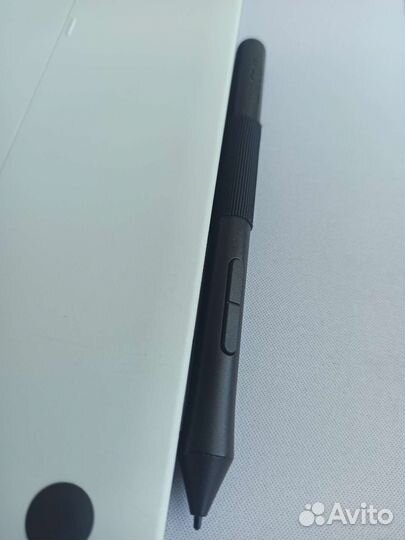 Графический планшет wacom intuos