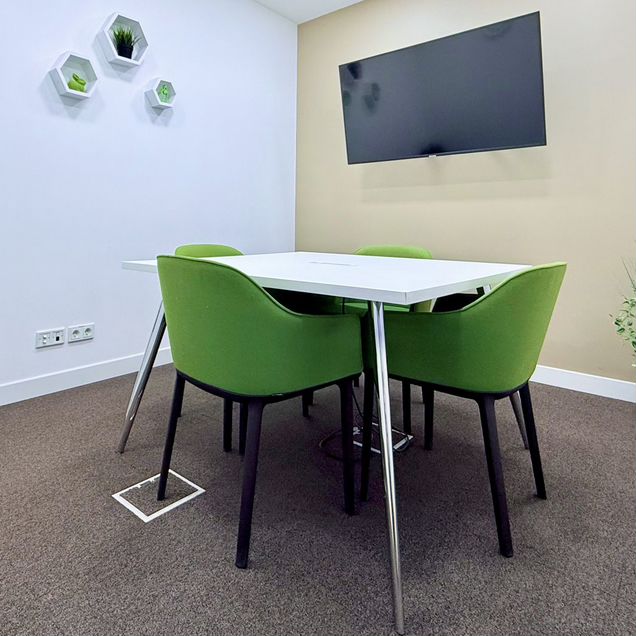 Офис на 4 человек в Regus Ситидел