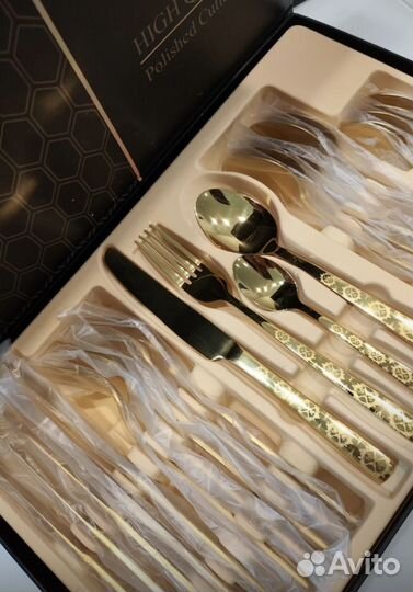 Набор столовых приборов. 24 предмета