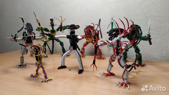 Фигурки робот, хищник, чужой из проволоки