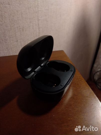 Кейс для наушников Philips TAT2205