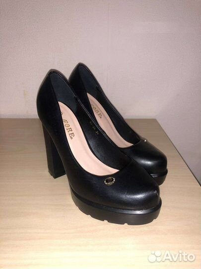 Туфли женские 36 размер
