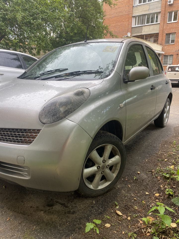 Nissan March: фото владельца