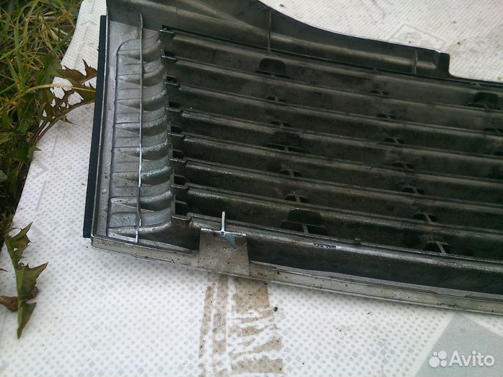 Решетка радиатора Nissan Cedric Gloria 34