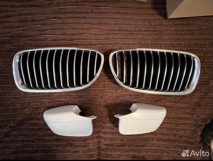 Решетки / Ноздри, накладки на зеркала