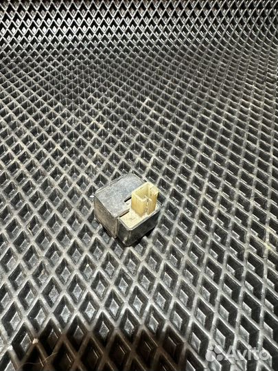 Реле поворотриков Suzuki Djebel 250 SJ45A