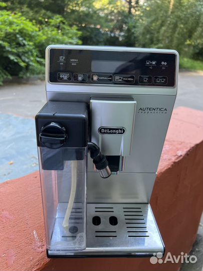 Кофемашина delonghi autentica