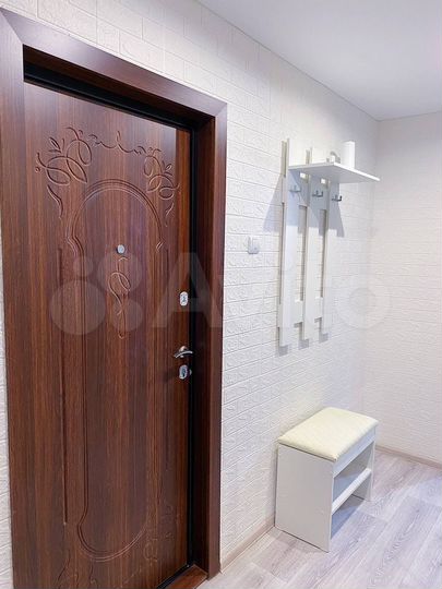 2-к. квартира, 50 м², 1/9 эт.