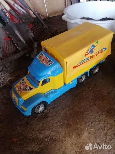 Грузовик с прицепом