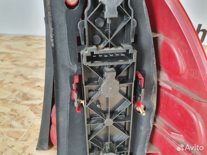 Mercedes benz W203 Фонарь задний левый