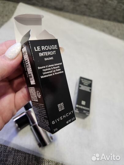 Бальзам для губ Givenchy Le Rouge Interdit Baume