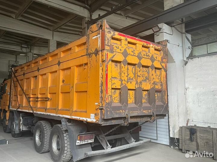 Shacman (Shaanxi) SX3318DT366, 2018