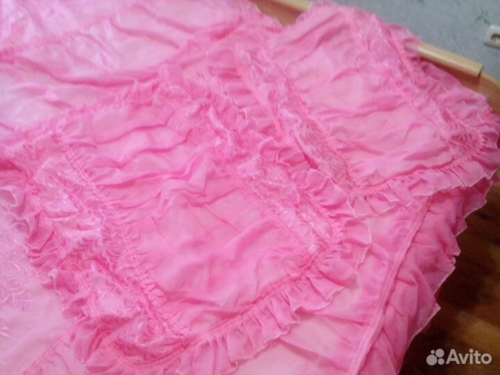 Покрывало и шторы для спальной комнаты