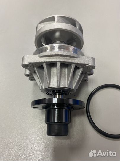 Насос водяной BMW E39