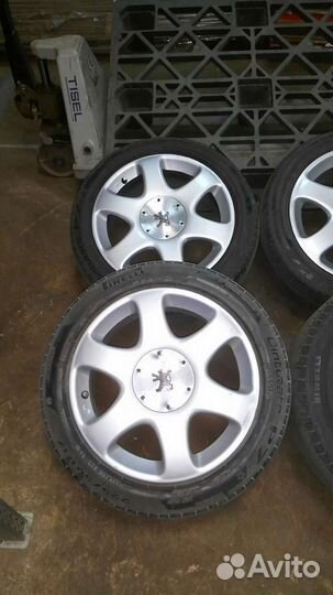 Колеса на Пежо