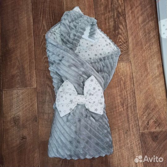 Одеяло на выписку с шапочкой