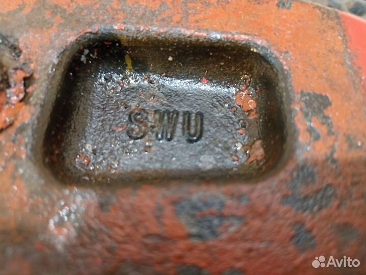 Кронштейн амортизатора переднего правый