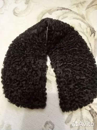 Воротник из каракуля