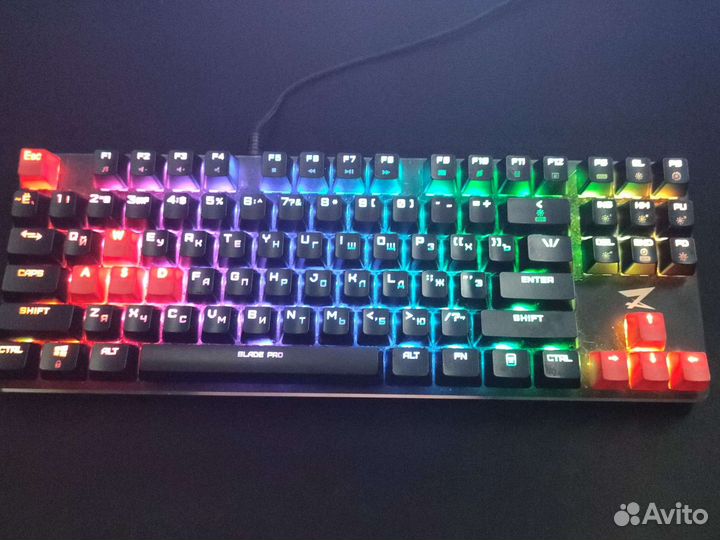 Игровая механическая клавиатура