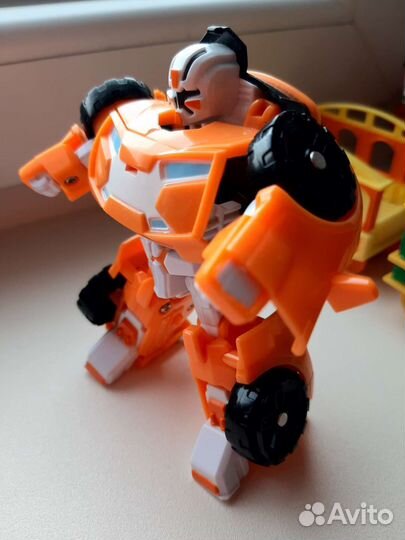Трансформер Тобот X Мини