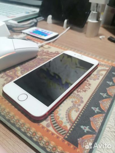 Телефон iPhone 7 128gb product red