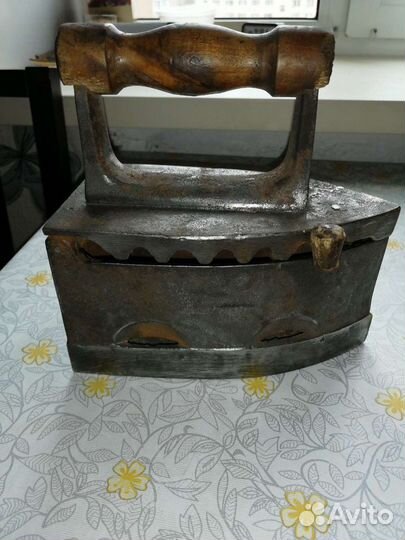 Старый утюг