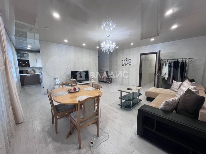 2-к. квартира, 57 м², 2/5 эт.