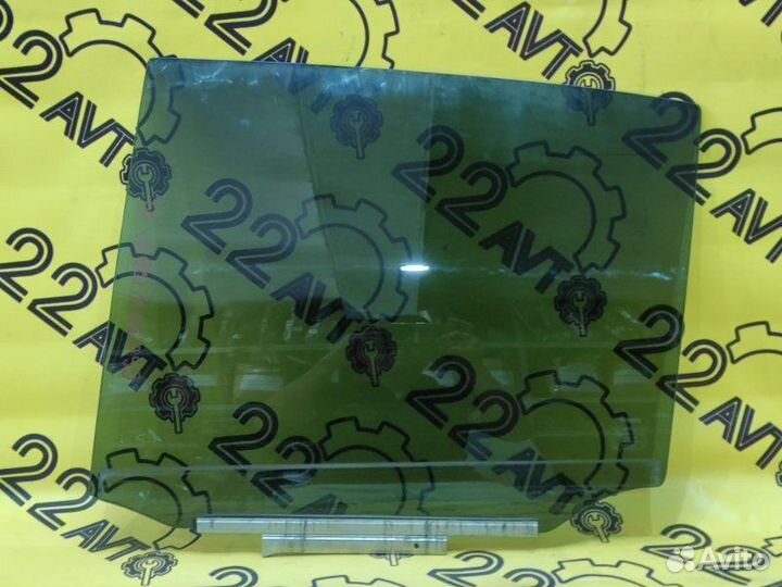 Стекло заднее левое Toyota Harrier GSU30W 2grfe