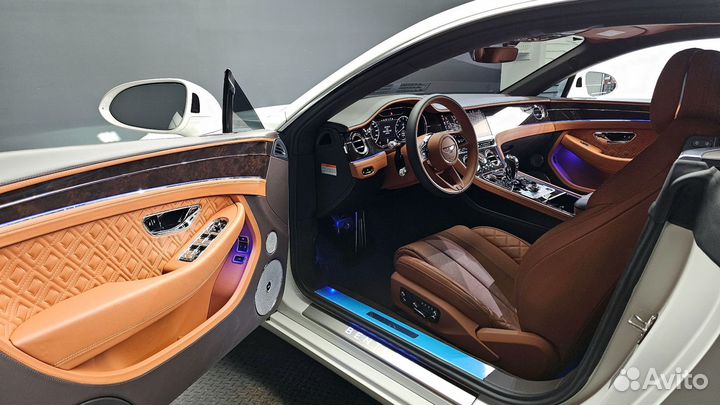 Bentley Continental GT 4.0 AMT, 2021, 23 900 км
