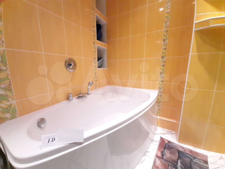 2-к. квартира, 56 м², 2/9 эт.