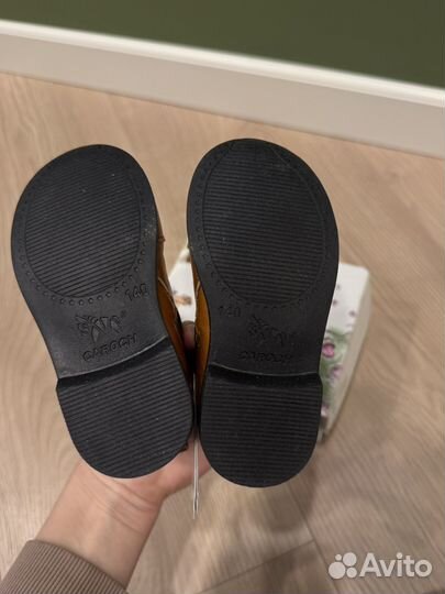 Ботинки демисезонные для девочки 22 размер