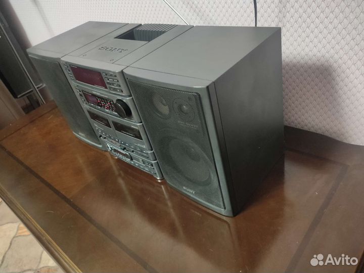 Музыкальный центр sony