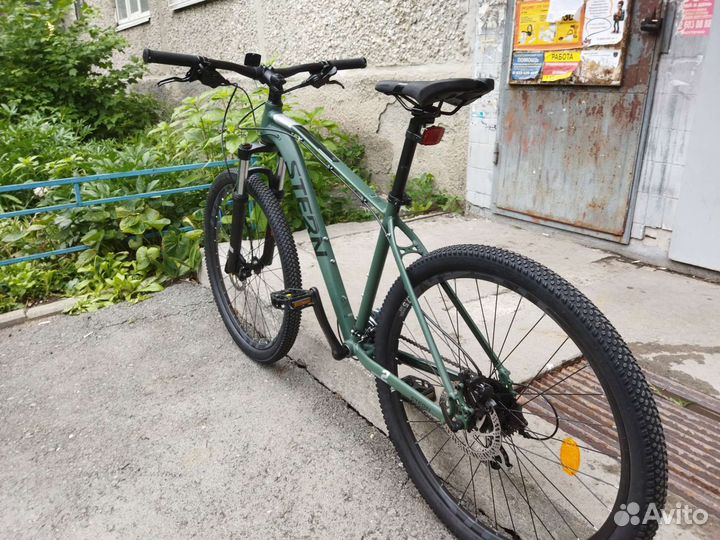 Велосипед Stern Motion 2.0 27.5 новый