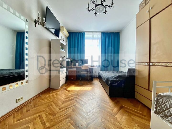 2-к. квартира, 56,7 м², 3/5 эт.