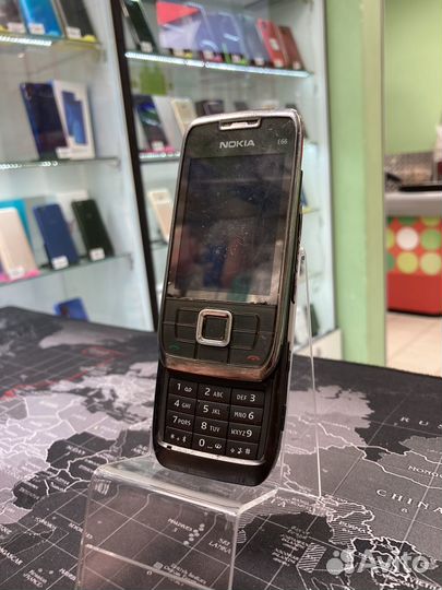 Nokia E66