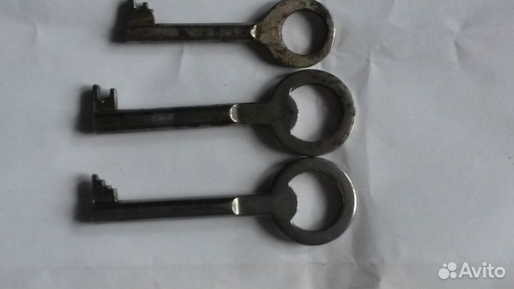 3 винтажных ключа. Цена за все 3