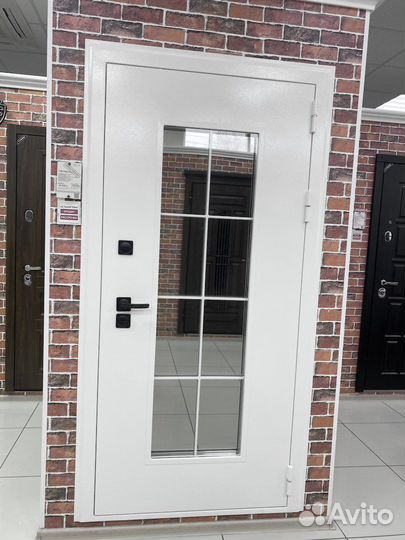 Дверь входная с терморазрывом