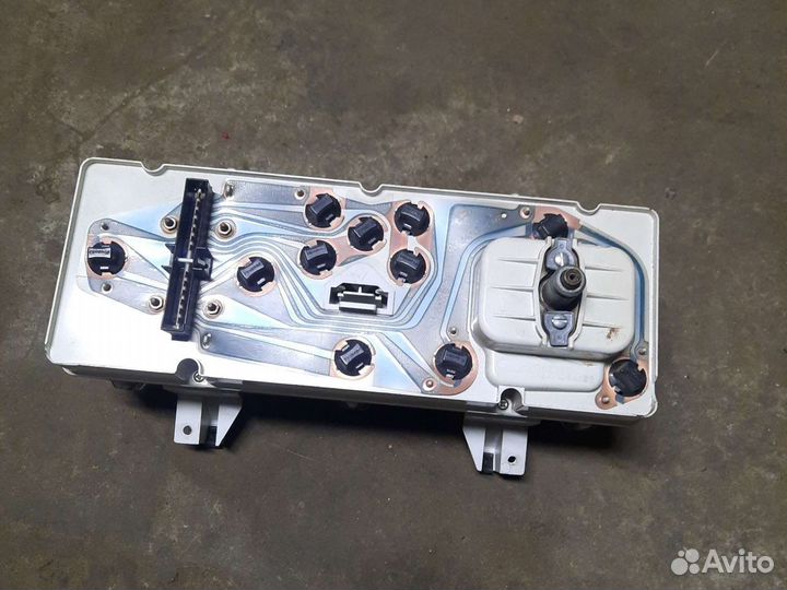 Щиток приборов Ford sierra