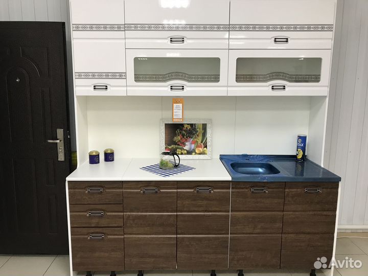 Кухня прямая в наличии