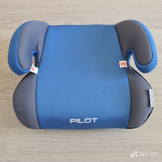 Детский бустер Pilot