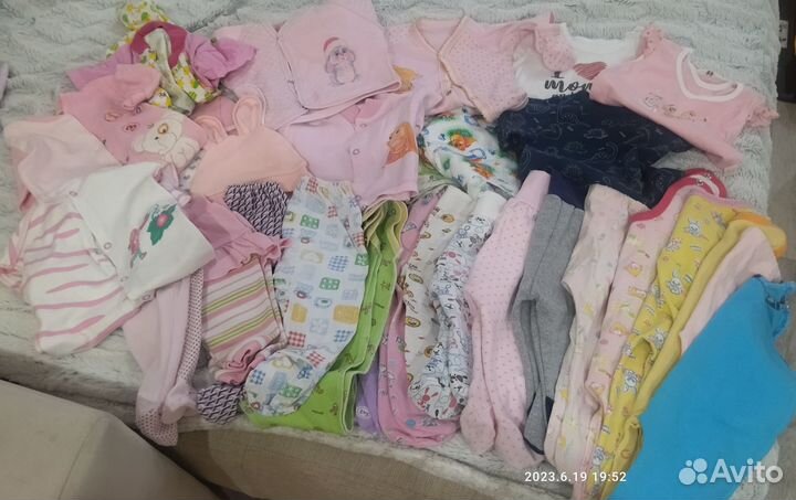 Одежда для новорожденных на девочку пакетом