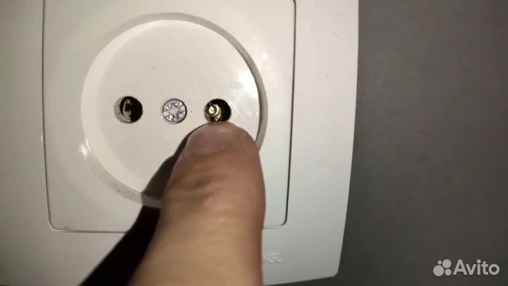 Переходник для розетки универсальный