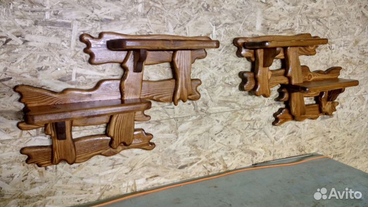 Полка настенная из массива дерева