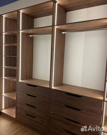 Красивый гардероб