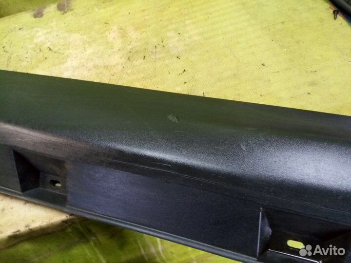 Накладка порога левая Ford Focus CB8 pnda 2012