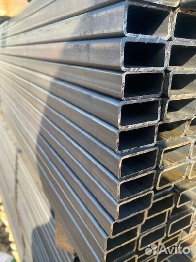 Профильная труба 40х20х2