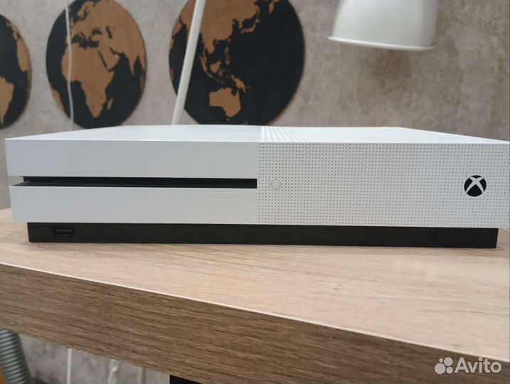 Xbox One s