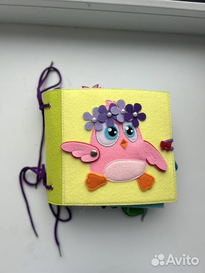 Развивающая детская книжка из фетра